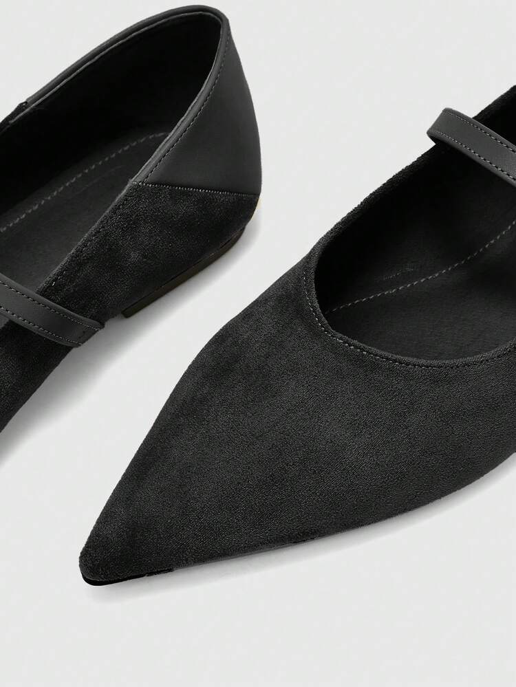 CUCCOO BIZCHIC Femmes Mocassins décontracté Confortables à Enfiler avec Boucle, Bout Pointu Plat  Noir, Semelle Souple
