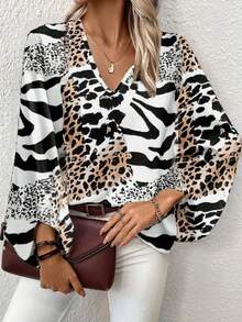 Reflora 大码女式优雅豹纹长袖衬衫，适合日常穿着 女士教师服装 女士办公室服装 女士教师服装 女士机场服装 冬季服装 大码女装 外出服装 秋季服装 长袖衬衫 女士衬衫 女士衬衫 教师衬衫 可爱衬衫 长袖衬衫 趣味衬衫 大码衬衫 女士衬衫 优雅 - 彩色 - 查看 1