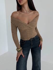 Aloruh 女士性感露肩V领修身长袖针织毛衣上衣，百搭复古棕色套头衫，适合休闲穿着 - 卡其色 - 查看 1