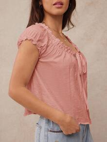 WESTFADE 粗针织褶皱圆领短泡泡袖蝴蝶结前摆上衣 女式休闲可爱夏季度假上衣 - 淺粉色 - 查看 5