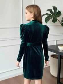 SHEIN Sukienka dla nastolatek w jednolitym kolorze z kołnierzykiem stojącym, z szerokimi rękawami i dopasowanym do figury aksamitem i paskiem z kokardą, na urodziny, wakacje, idealna na co dzień i na co dzień do szkoły jesienią i zimą, zielona na Boże Narodzenie, pasująca do mamy i córki, modna, słodka, wygodna i uniwersalna