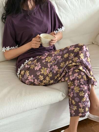 DAZY Contrast Color Ruffle Trim Loose T-Shirt Top & Floral Print Pajama Pants Women Sleepwear Set