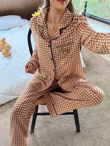 Dream Adore 格子印花熊头刺绣口袋前扣长袖睡衣套装（女款）
