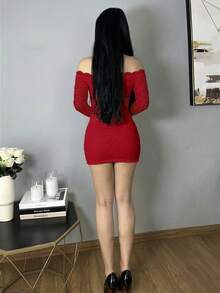 Vassilux 女式露肩长袖蕾丝拼布迷你连衣裙，夏季连衣裙春装 - 紅色 - 查看 2