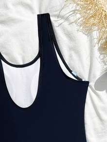 SHEIN Teen Girls One-Piece Swimsuit, Black Ditsy Floral One-Piece Swimwear With Shorts, Fashionable Casual Elegant Ladylike Design, Suitable For Swimming, Vacation, Summer Beach, Pool One Piece Swimsuit Bathing Suit Set Teen 2 Piece Swimsuit Teen Modest Swim Dress For Girls Modest Swimsuit Young Girl Modest Swimsuit Bathing Suit Sets Stylish Teen Swim Suit Set Swimsuit With Shorts Swimming Clothes Modest Swimwear - Black - View 4