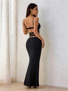 SHEIN PETITE Bộ đồ hai mảnh xuyên thấu phối ren mùa hè dành cho nữ, áo hở lưng + chân váy dài, gợi cảm và thanh lịch, thích hợp cho các lễ hội, hẹn hò ngày Valentine, dự tiệc âm nhạc, dạ hội, váy nhẹ phù hợp cho mùa thu và mùa đông. - màu đen - Xem 2