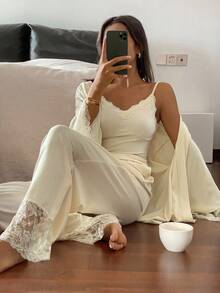 DAZY 3pcs Lace Patchwork Robe, Cami Top & Pants Women Sleepwear Pajama Set, Fall Winter Clothes Pajama