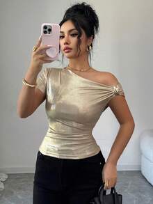 SHEIN Elenzya 女士金属色短袖不对称褶皱修身T恤，适合派对、约会、日常穿着、假日、度假等场合。 - 金色 - 查看 6