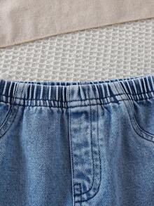 SHEIN Playful Pals 2件套樱桃图案女童荷叶边蕾丝领无袖牛仔短裤套装，甜美活泼，适合春、夏、秋季穿着。 - 彩色 - 查看 6