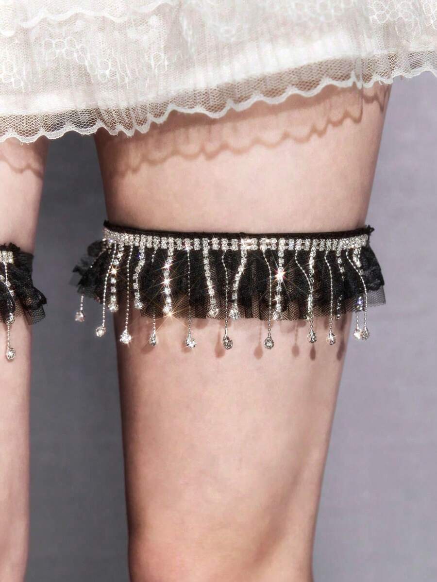 ROMWE Goth 两件套女士吊袜带，黑色链条，五角星镂空十字架装饰，哥特风格腿部吊袜带，可搭配连衣裙、半身裙，日常百搭，万圣节适用 - 黑色水鑽蕾絲腿環 - 查看 1