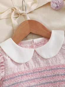 SHEIN Baby Girls' Spring Casual Vacation Cute Sweet Puff Sleeve A-Line Textured Fabric Short Sleeve Dress, Exquisite Smocking Craftsmanship, High Quality And Cost-Effective, Suitable For Travel Or Vacation Outfits - Pink - View 4