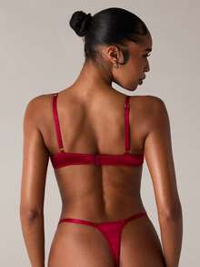 SHEIN BAE 2件紫色浪漫花卉刺绣性感内衣套装女士 - 酒紅色 - 查看 2