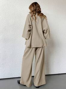 Aveloria Modichic 2件套 女士混纺侧开衩宽松衬衫和高腰阔腿裤 优雅商务休闲女装 - 杏色 - 查看 3