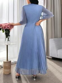 Feyla Vestido elegante de longitud media con cuello en V de encaje en contraste y dobladillo plisado - Azul - Ver 2