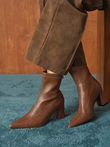 Rosivie 女士时尚百搭尖头高跟踝靴 - 卡其色 - 查看 4