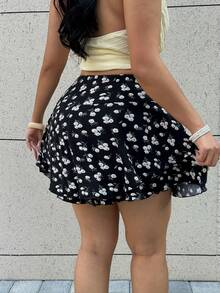 SHEIN EZwear 大码碎花层叠休闲半身裙短裤，春夏款 - 彩色 - 查看 2