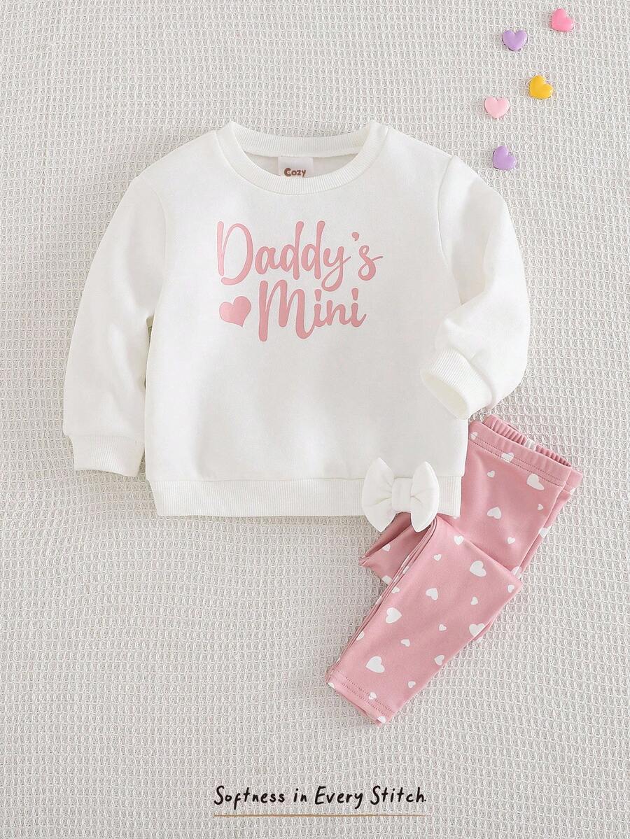 Conjunto de sudadera de cuello redondo de manga larga con gráfico de corazón con letra y pantalón de cintura elástica para niña joven, 2 piezas - Blanco - Ver 1