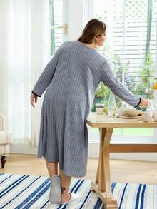 Lazeform 大码简约方领休闲毛绒睡袍，适合秋冬季节，舒适保暖。 - 灰色 - 查看 2