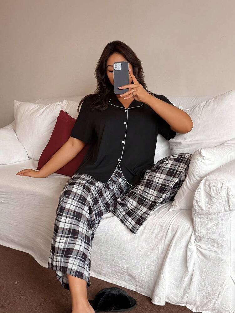 Dream Adore 加大码休闲纽扣装饰格子印花短袖睡衣套装 - 黑色 - 查看 4