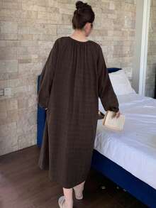 Dazy Plus 时尚格子圆领系带喇叭袖宽松A字长款睡裙 - 棕色 - 查看 8