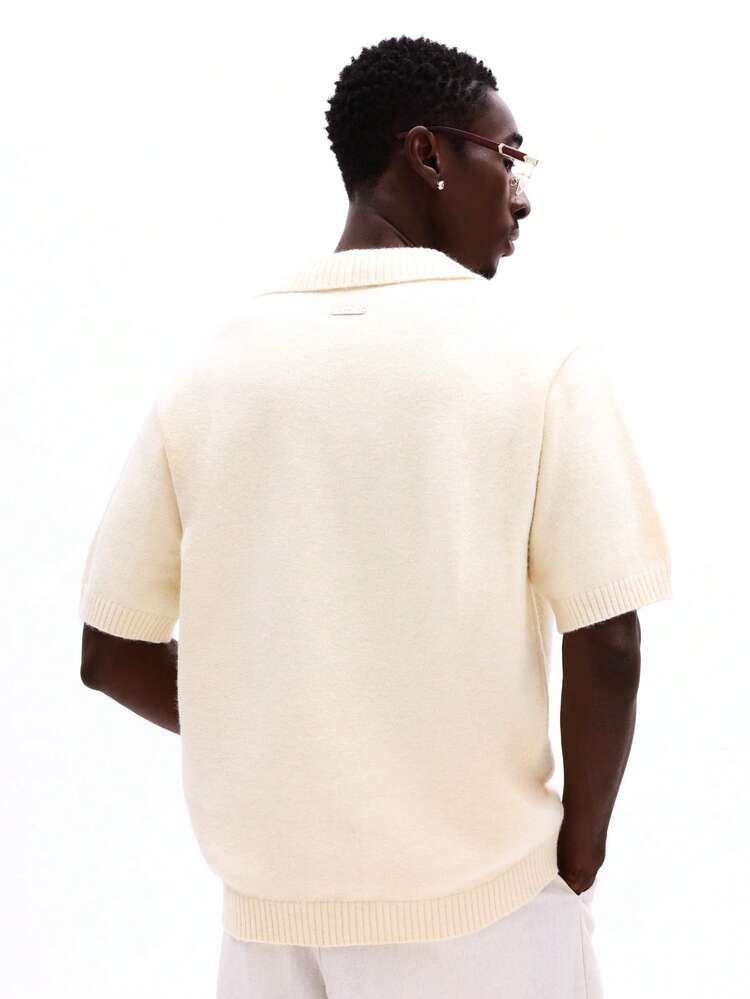 Polo tricoté à patte de boutonnage