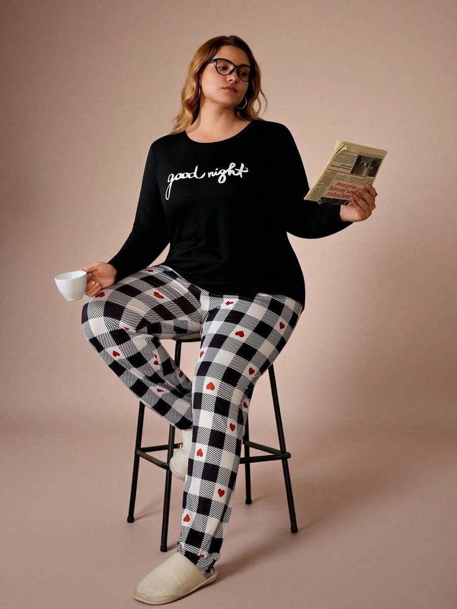 Lazeform 字母印花T恤搭配爱心格纹长裤睡衣套装/家居服套装，舒适优雅，秋冬服装之选 - 黑與白 - 查看 1