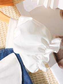 SHEIN Playful Pals 女童春夏牛仔连衣裙，白色蝴蝶结装饰，梭织面料，白色泡泡袖，牛仔腰身，白色珠饰下摆，适合年轻女孩穿着，优雅、休闲、时尚、可爱，适合日常、上学、外出、度假、派对等场合。 - 藍色 - 查看 7