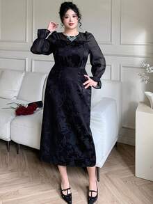 Dazy Plus 优雅撞色蕾丝圆领喇叭袖直筒长连衣裙，适合约会