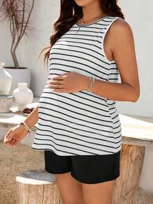 SHEIN 条纹背心搭配可调节腰围直筒短裤，休闲孕妇两件套 - 黑與白 - 查看 3