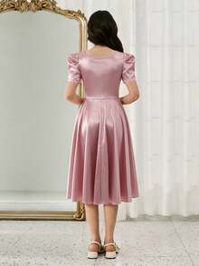 Rochie elegantă din satin pentru adolescente, rochie moale și confortabilă cu mâneci bufante, guler pătrat, cu mâneci tip felinar și decor cu fundă, potrivită pentru purtare zilnică, petreceri de ziua de naștere, evenimente