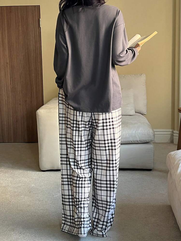 2pcs Women Tomato Pattern Loose Long Sleeve T-Shirt & Plaid Pants Pajama Set