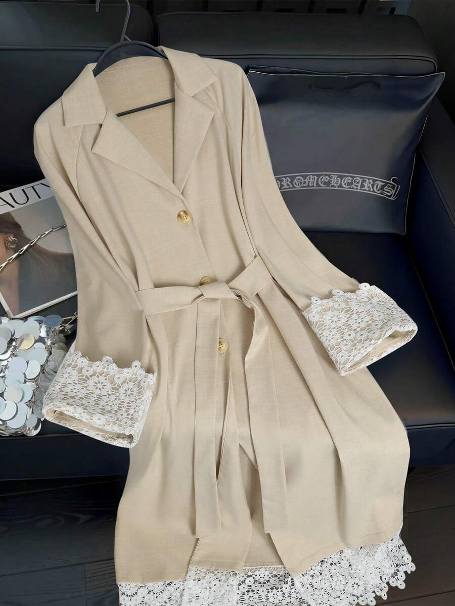 Lyxana 女士翻领插肩袖撞色蕾丝单排扣优雅风衣 - 卡其色 - 查看 1