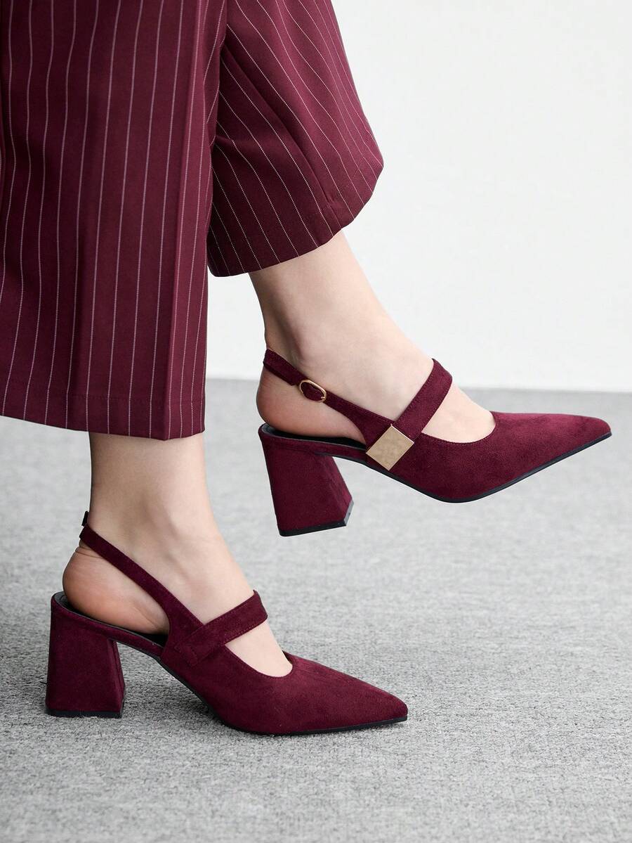 CUCCOO BIZCHIC Escarpins à talons épais avec boucle métallique de couleur abricot pour femmes. Design minimaliste classique, idéal pour le travail, les sorties, les fêtes, les vacances et les mariages - Fushia - Voir 1