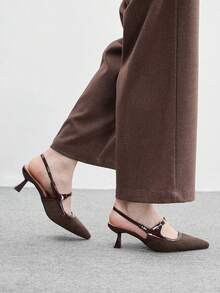 CUCCOO BIZCHIC 女士优雅尖头搭扣高跟鞋，适合通勤 - 咖啡棕 - 查看 3