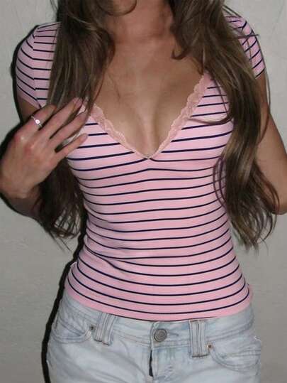 INAWLY Women's New Sexy Striped Lace Patchwork Deep V-Neck Short Sleeve T-Shirt, Seductive Sweet Floral Print Tight Fitting Casual Versatile T-Shirt Suitable For Daily Wear And Dates