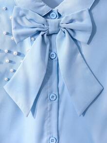 女童泡泡袖长袖衬衫，肩部饰有珍珠，配有可拆卸蝴蝶结，宽松版型，活力十足，面料舒适，适合搭配背带裙或作为内搭，春秋季穿着。 - 霧霾藍 - 查看 5