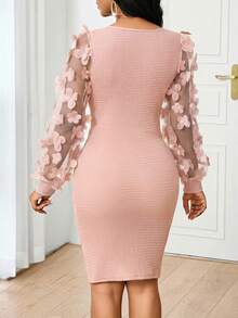 SHEIN Lady 女士花卉拼接网纱长袖褶皱修身中长连衣裙，优雅黑色半身裙，女士黑色连衣裙，中长连衣裙，女装，连衣裙，教堂礼服 - 淺粉色 - 查看 2