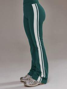 Musera Sport 侧条纹修身喇叭瑜伽裤套装（仅下装）板式冬季运动服运动健身房锻炼合金 - 墨綠色 - 查看 3