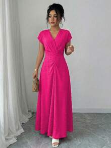 SHEIN Elenzya Vestido elegante de cuello en V con cintura recogida y línea A para mujeres, hecho de tela refinada - Rosa Fucsia - Ver 3