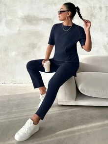 EURMUSE Plus Size Solid Color Minimalist Daily Wear Round Neck Short Sleeve Top And Pants 2-Piece Set - Navy Blue - View 1