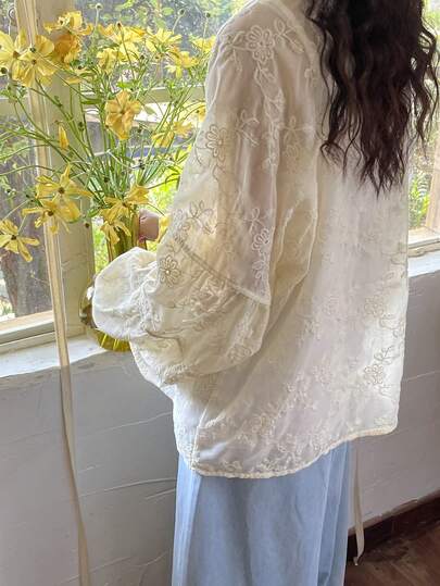 FRIFUL Women's Mandarin Collar Floral Embroidery Single-Breasted Casual Commuter Lantern Sleeve Shirt Long Sleeve