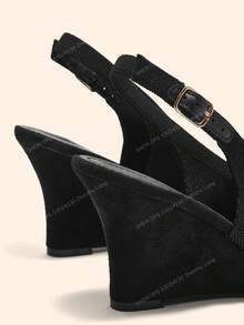 CUCCOO BASICS Sepatu Wanita Modis Warna Hitam, Nyaman, Terbuat dari Kain, Model Slingback dengan Hak Wedges dan Ujung Lancip, Cocok untuk Bepergian, Kencan, Pesta, Liburan, dan Acara Lainnya, Termasuk Hari Valentine. - Hitam - View 8