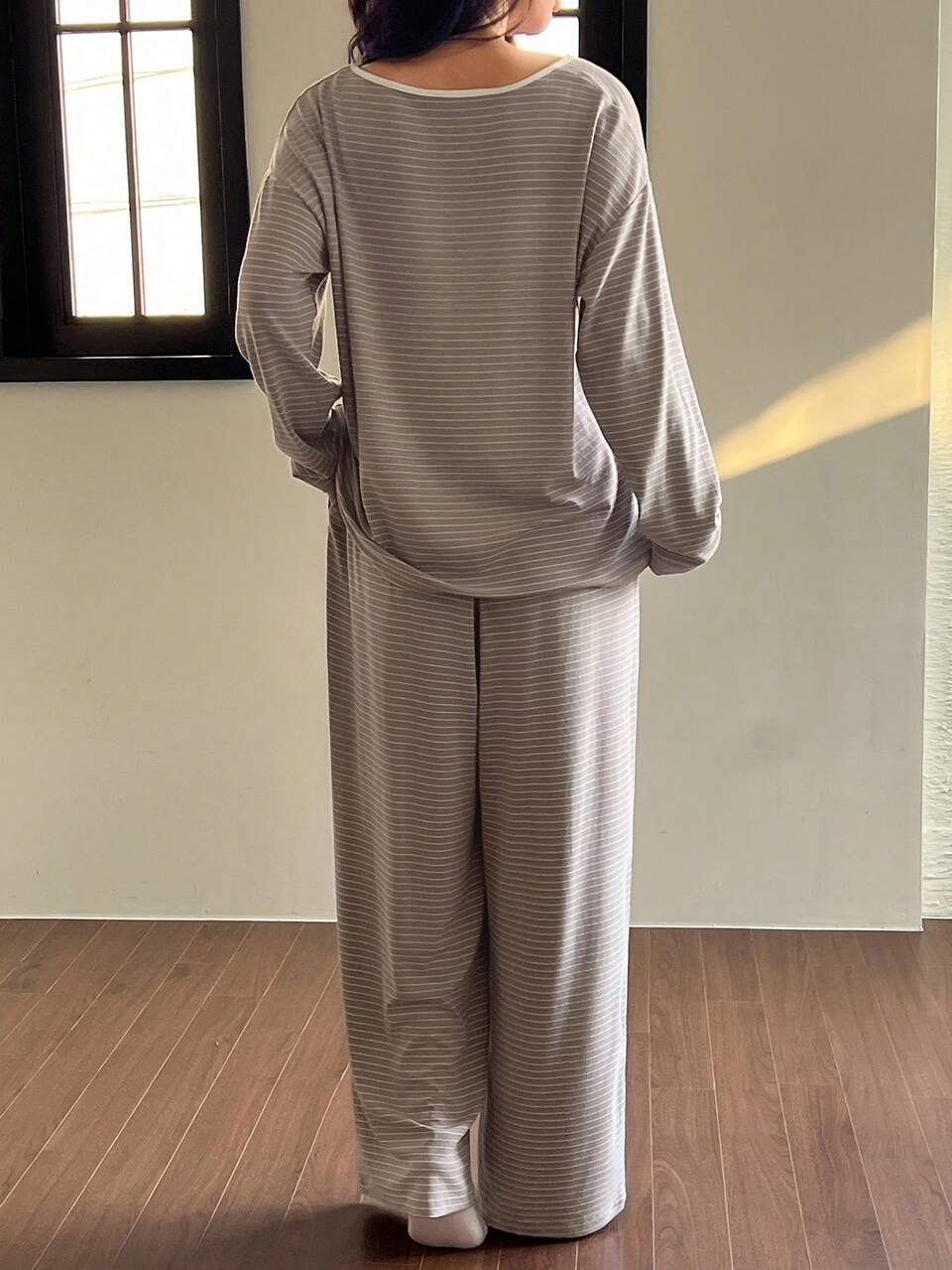 2pcs/Set Women Cartoon Pattern Striped Loose Long Sleeve T-Shirt And Pants Casual Suit Pajamas