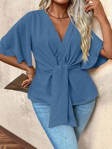 EMERY ROSE Plus Size Solid Color V-Neck Tie Front Short Sleeve Blouse - Blue - View 4