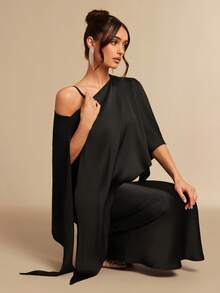 Silquee 纯色不对称领修身披肩连衣裙 - 黑色 - 查看 1
