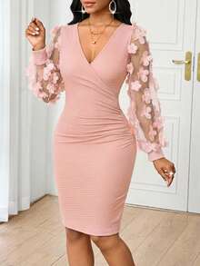 SHEIN Lady 女士花卉拼接网纱长袖褶皱修身中长连衣裙，优雅黑色半身裙，女士黑色连衣裙，中长连衣裙，女装，连衣裙，教堂礼服 - 淺粉色 - 查看 3