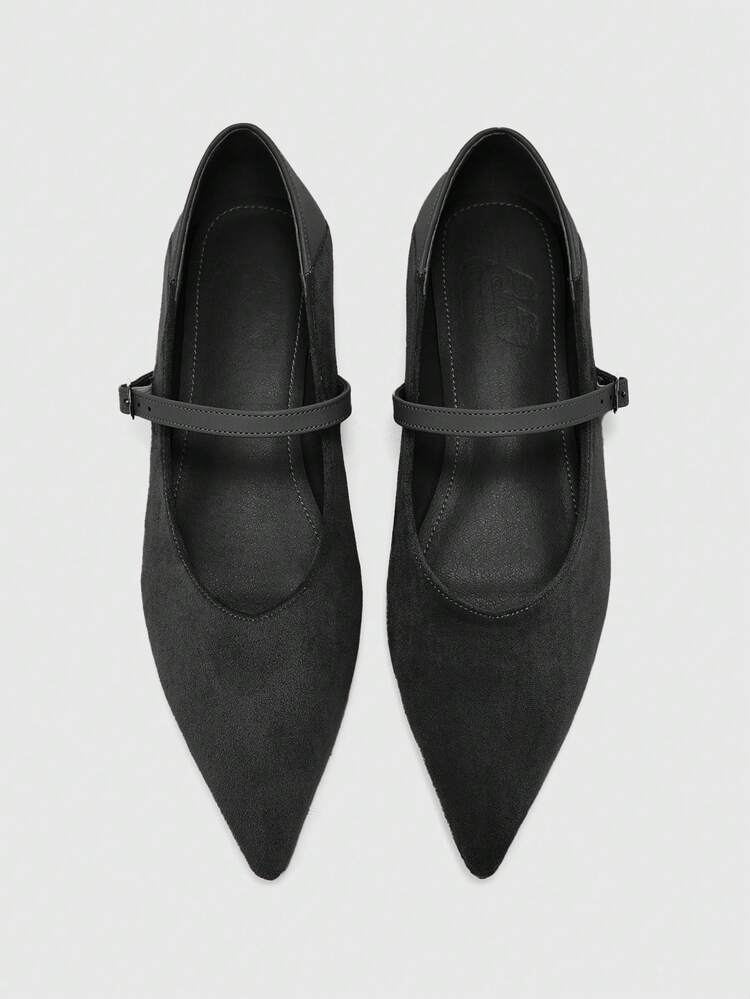 CUCCOO BIZCHIC Femmes Mocassins décontracté Confortables à Enfiler avec Boucle, Bout Pointu Plat  Noir, Semelle Souple