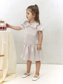 Đầm midi dáng chữ A tay phồng chấm bi cổ Peter Pan của SUMWON với bèo nhún ở eo, thích hợp cho những dịp đặc biệt, đi chơi hoặc nghỉ dưỡng. - Hồng - Xem 7