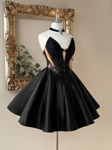 Lovelzi Elegant Contrast Color Embroidered Lace Luxury Satin Deep V-Neck Fishtail Short Dress, Suitable For Formal Occasions - Black - View 5