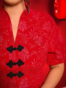 Elenzga Plus Size Women's Black Button V-Neck Jacquard Fabric A-Line Chinese New Year Dress - Red - View 4